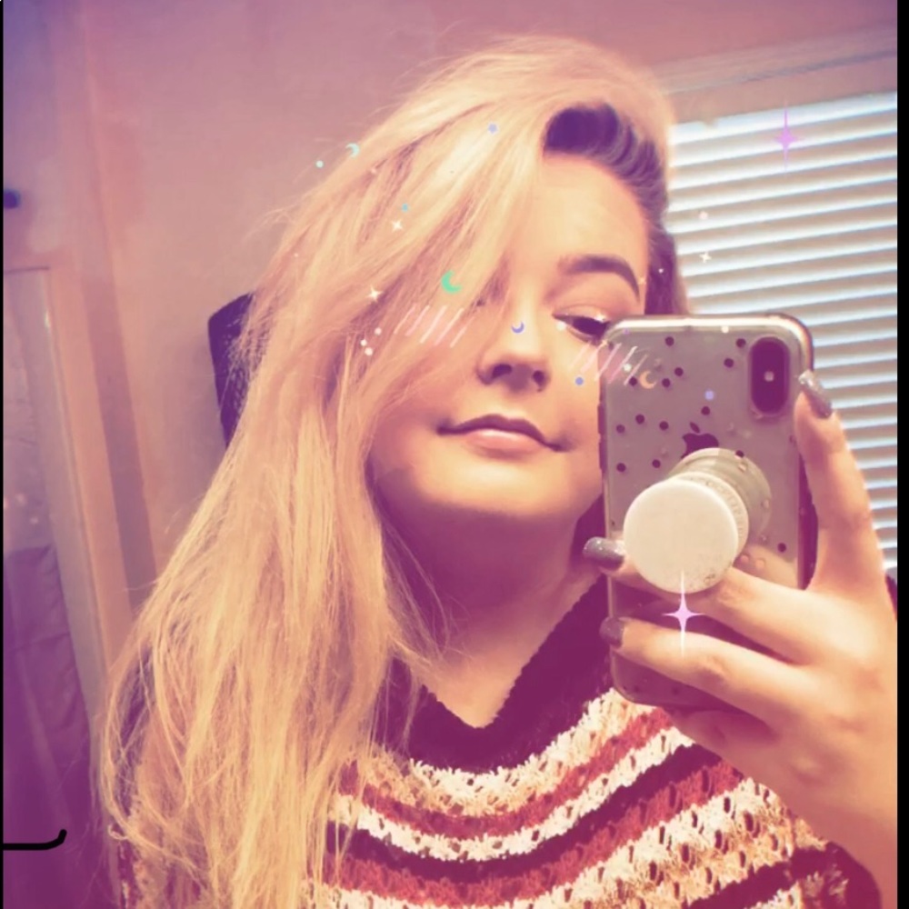 Meet your Posher, Staci